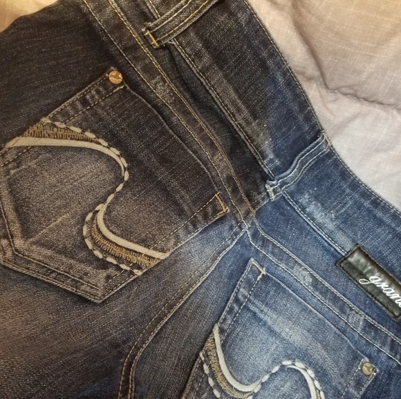 Grane Dark Distressed Denim Jeans - Picture 4 of 8